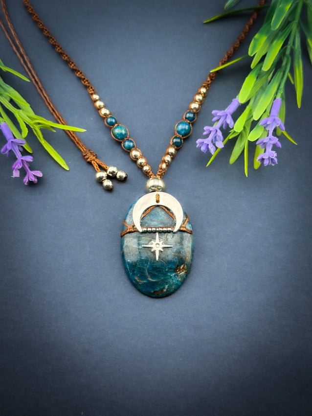 Apatite Silver stainless steel Oval