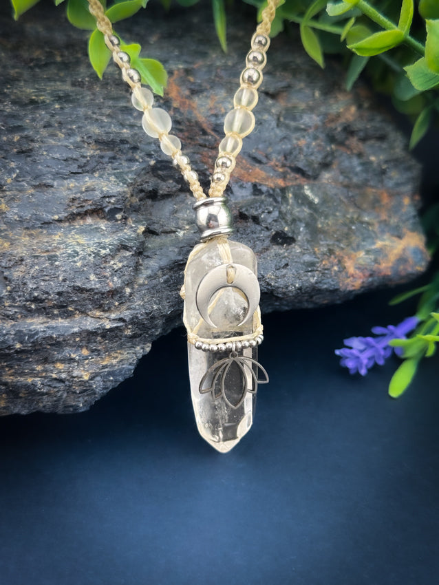 Quartz Natural Point - Silver Lotus