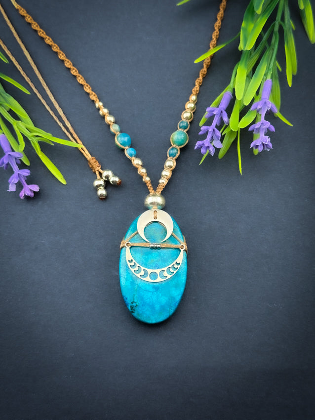 Shattuckite Oval - cresent moon - Apatite & Silver