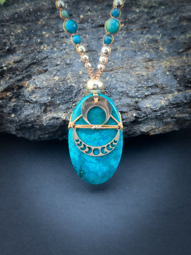 Shattuckite Oval - cresent moon - Apatite & Silver