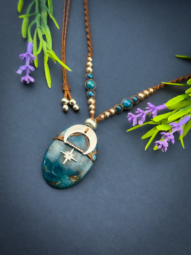Apatite Silver stainless steel Oval
