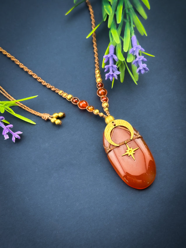 Carnelian Oval Moon Brass