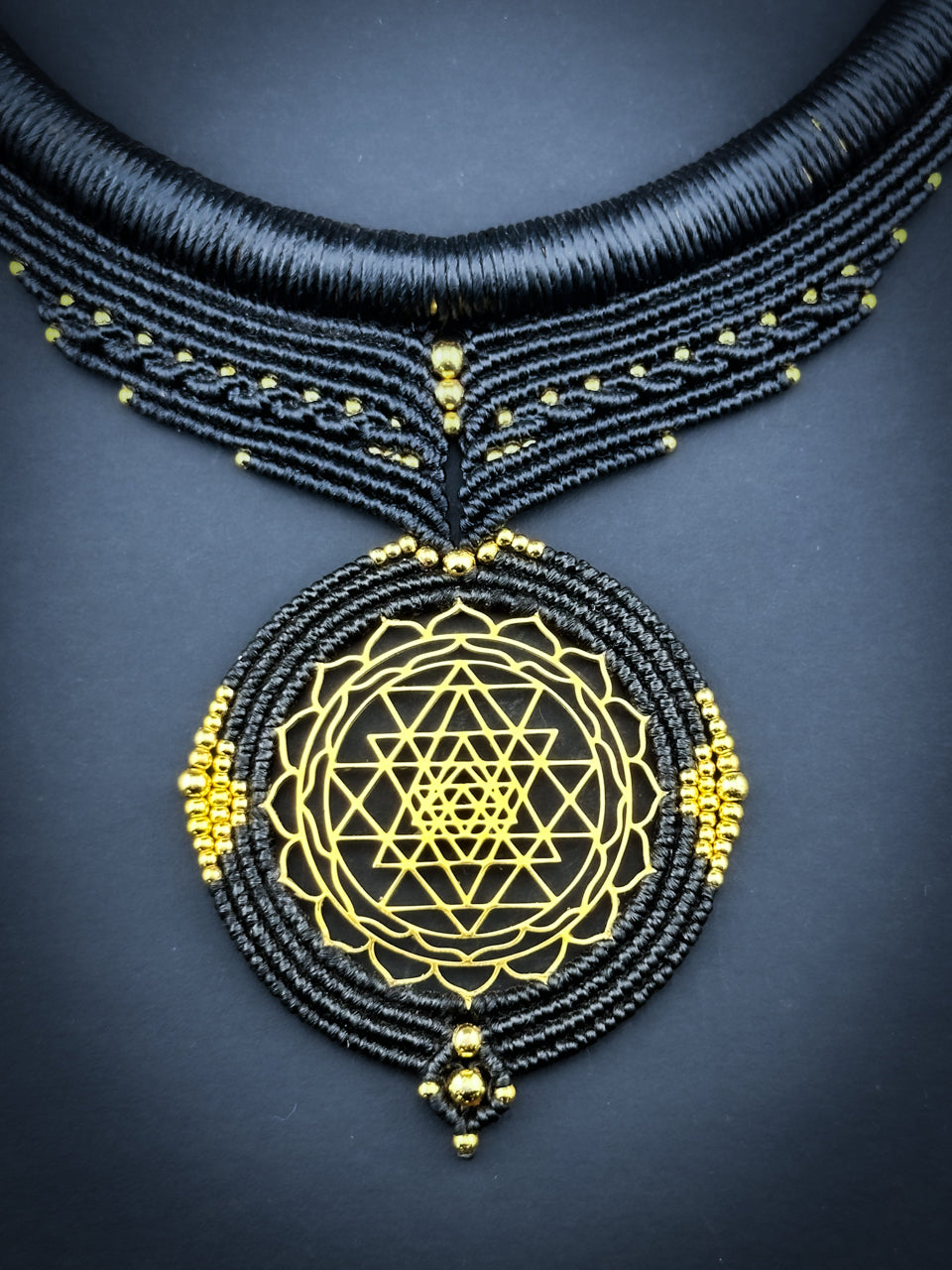 Queen Sri Yantra  - Black