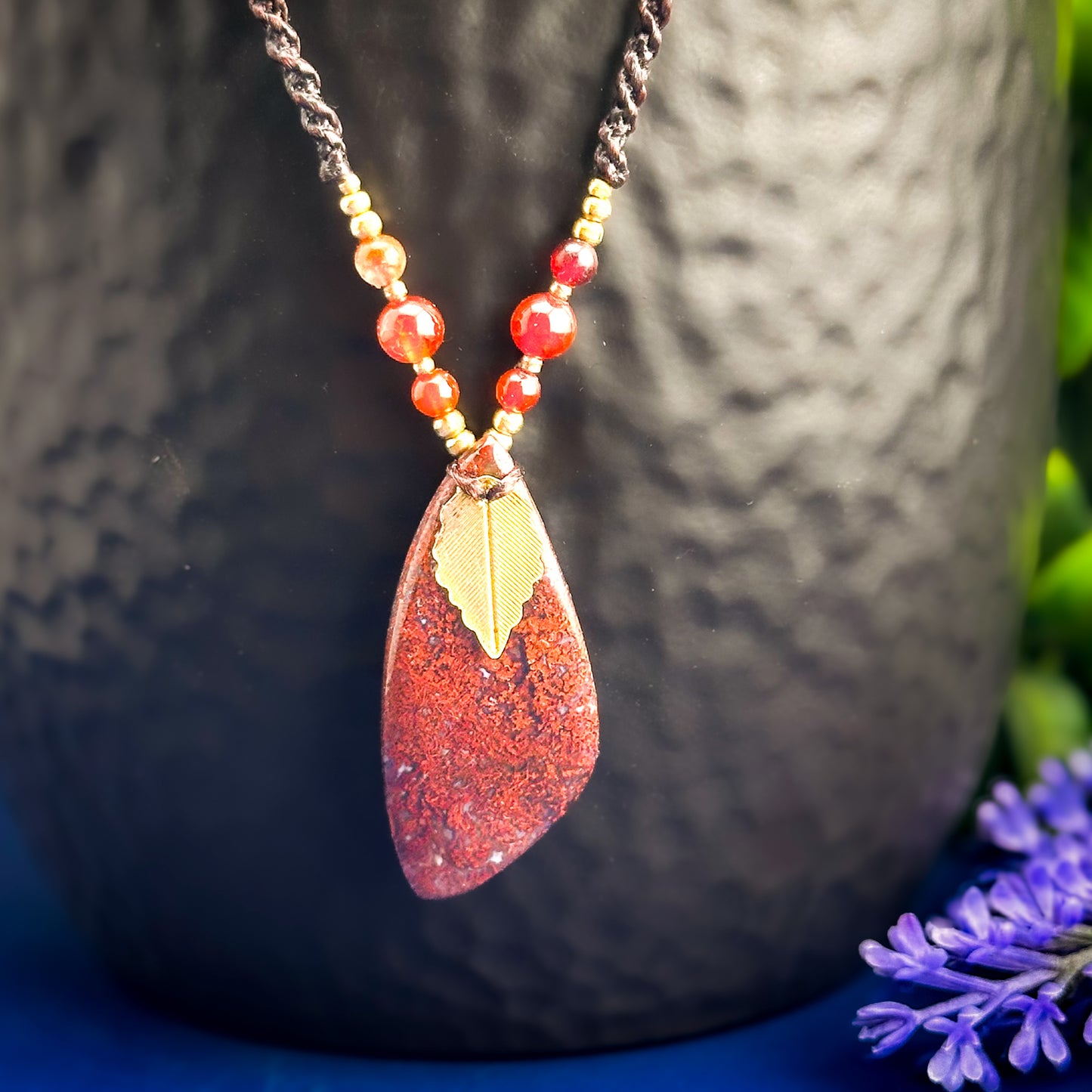 Moroccan Seam Agate Crystal Necklace with leaf
