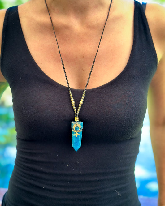 Apatite Point Adjustable Point Necklace